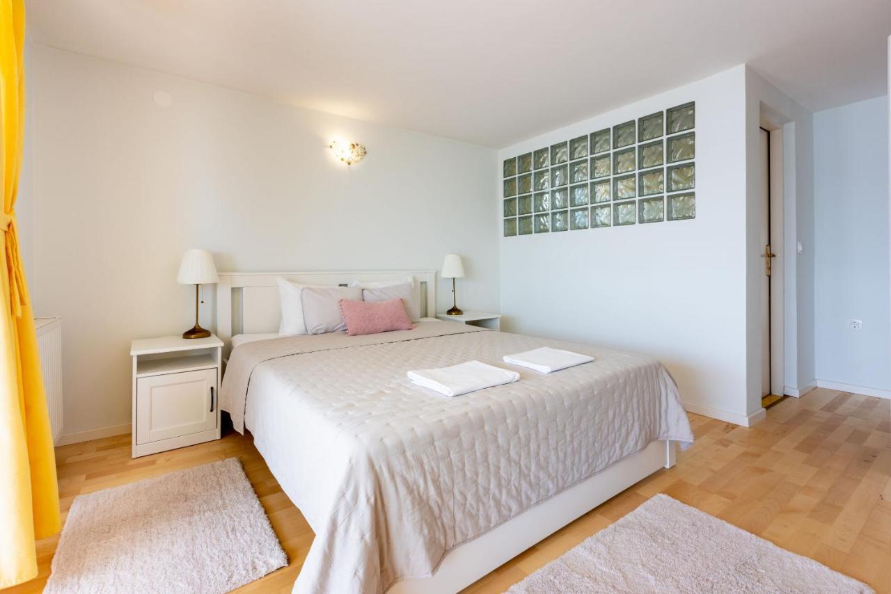 Apartments Neno Crikvenica Ngoại thất bức ảnh