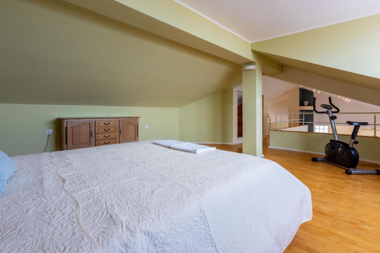 Apartments Neno Crikvenica Ngoại thất bức ảnh